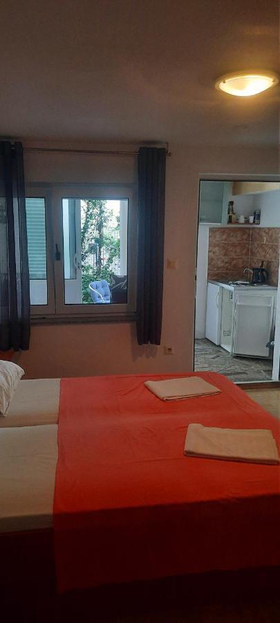 Vila Doris Hotel Baška Voda Quarto foto